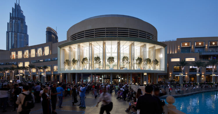 iPhone 17 UAE in Malls